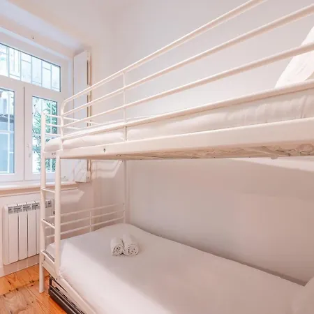 Guestready - Fantastic Near Castelo S. Jorge Apartman